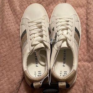 NWT Primark white sneakers with glitter design